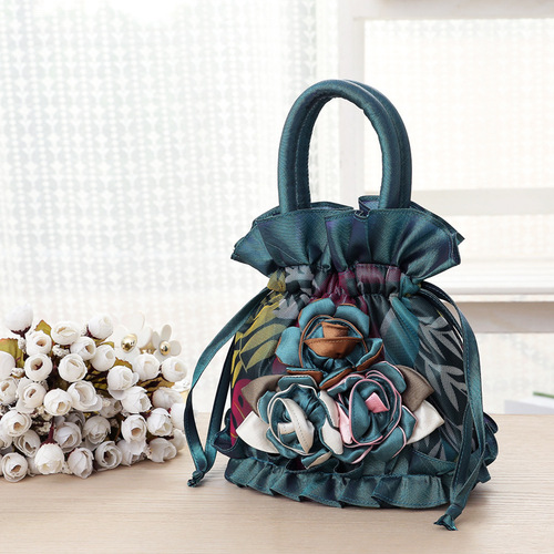 Mobile phone bag lace ethnic style bucket cloth bag women's handbag dinner bag cloth bag Korean version solid color women's bag