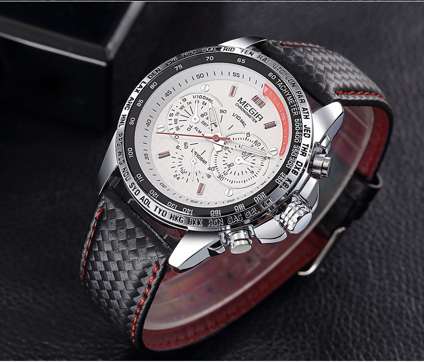 MEGIR 1010G Close Up