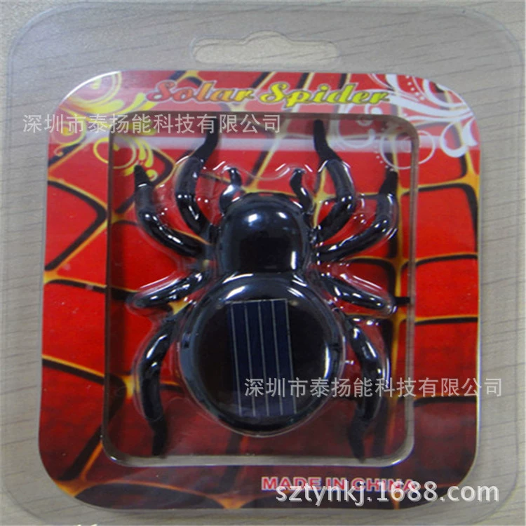 Realistic toy solar-powered, spider, halloween