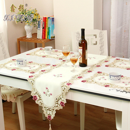 1018 Deep European Country Embroidered Table Flag Fabric Bed Flag TV Stand Cover, Dinner Plate & Mug Mat, Factory Direct Sale