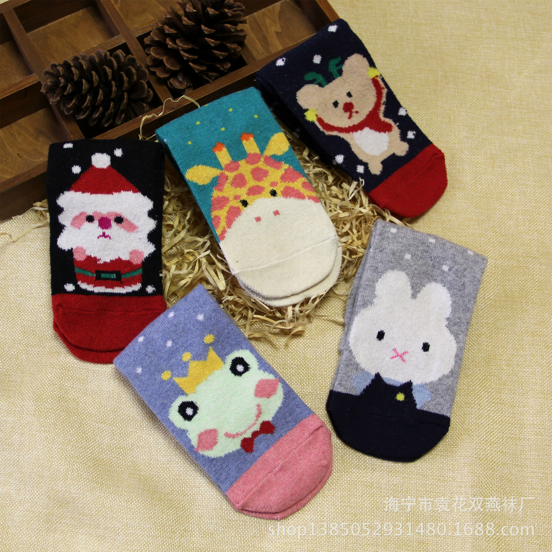 Демисезонные Woolen тёплые Cartoon колготки до колена, средней длины