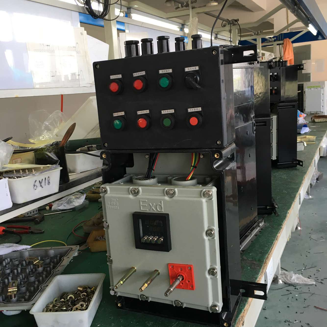 紫日防爆变频器 BQXB-7.5kw防爆变频调速箱 按图报价支持非标