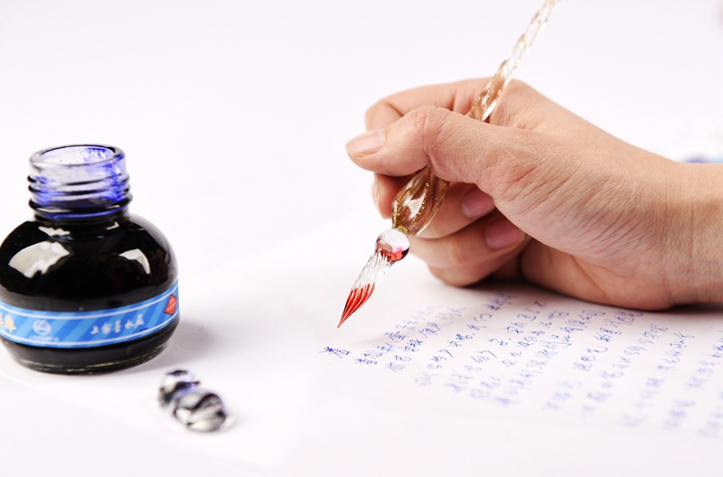 2861541315_1843537335