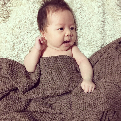 Summer cotton baby knitted European and American versatile shawl wool blanket air-conditioned thin nap baby blanket wholesale