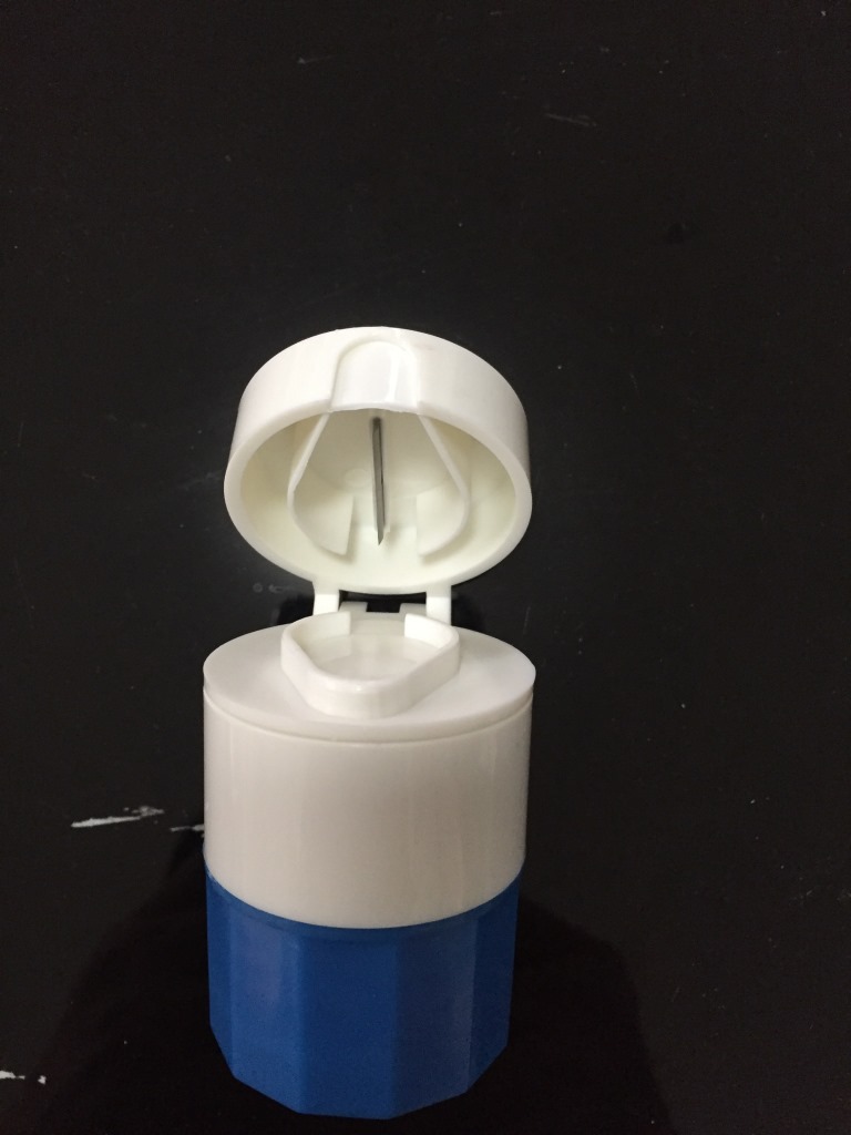 碾药盒 碾药器磨药器磨药粉切药装药多功能