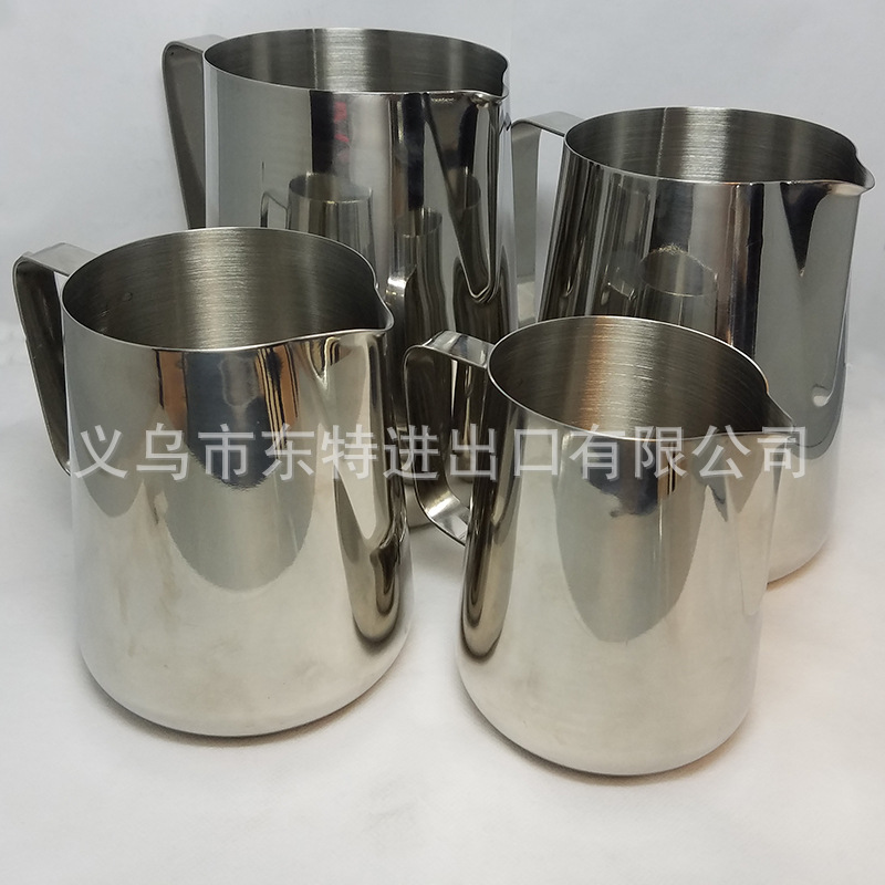 Factory direct sales of thickened stainless steel Japanese latte art cups, latte art jars, milk foam cups, milk whisking cups, and fancy coffee utensils detail image 4