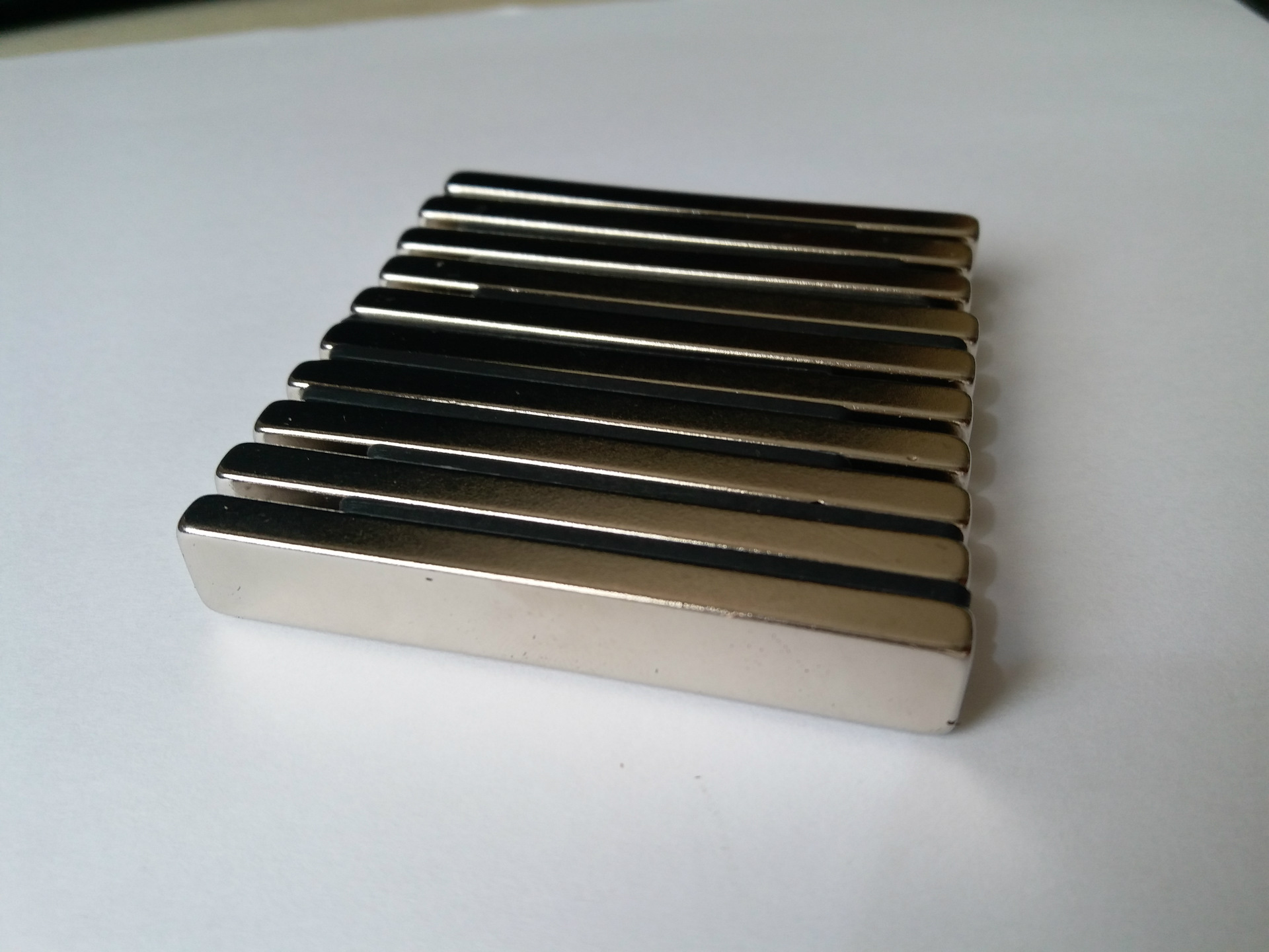 强磁 钕铁硼磁铁40*25*10 吸铁石 磁钢 长方形 强力磁铁40X25X10