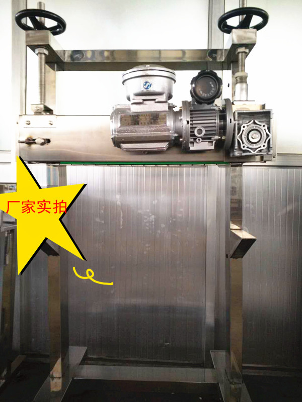 厂家专业生产压盖机 玻璃瓶压盖机 塑料瓶压盖机