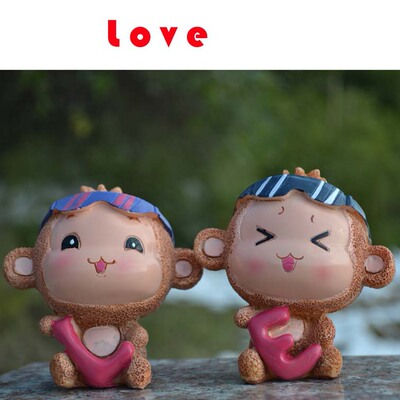 情人节礼品love创意眼镜猴树脂摆件新奇特装饰品厂家直销一件代发