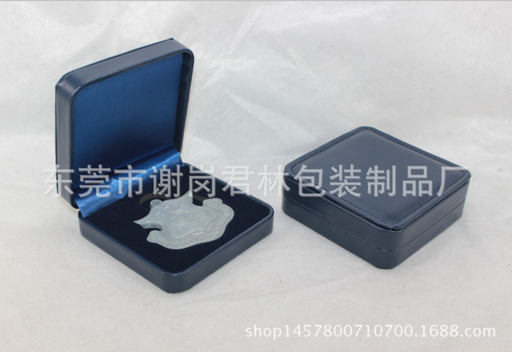 RC-06圆角胶盒放奖牌、圆币、证章等