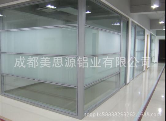 8AFDEA7B619E06F0807C9BEF3F78F1