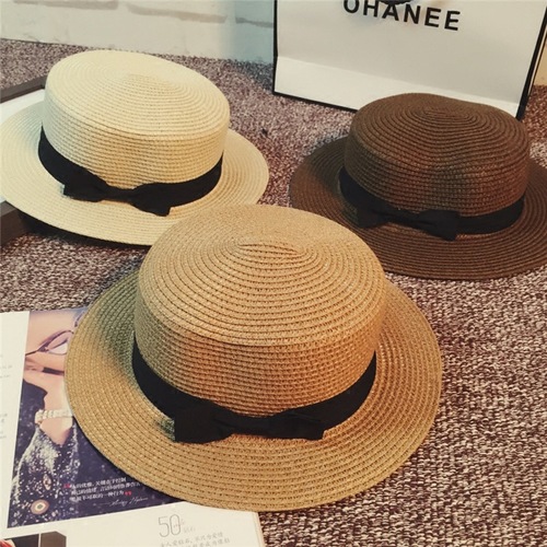 Korean-style round straw hat, sunshade beach hat, trendy summer hat with chili pepper bow, grass-woven flat top hat