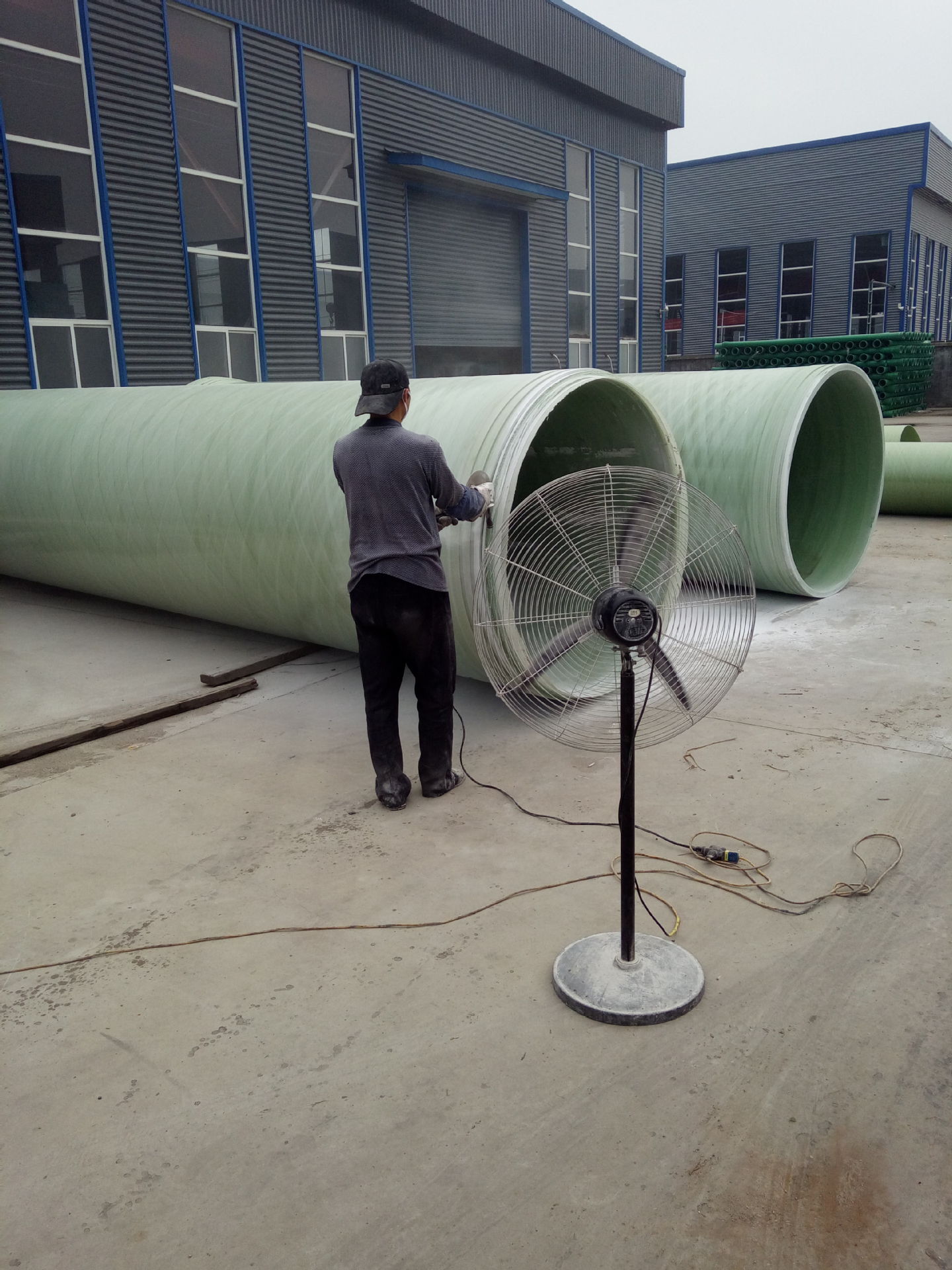 玻璃钢电缆管_玻璃钢电缆管光缆地埋保护管市