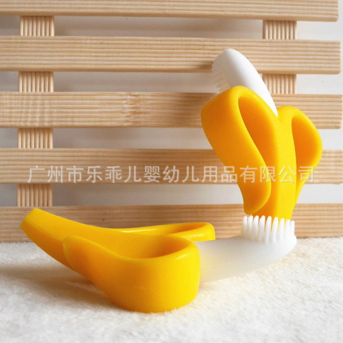 Factory direct selling banana toothbrush, baby teether, baby silicone molar stick, banana shaped baby toothbrush in bulk