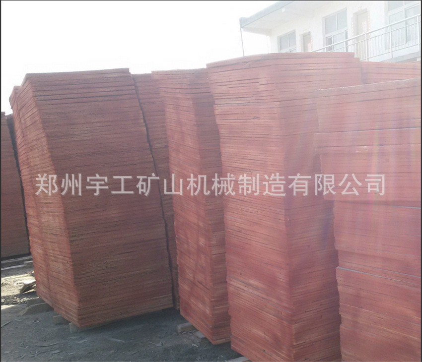 现货批发砖机竹胶板 加工订制PVC路面砖机实木复合托板批发价 - 建材批发网