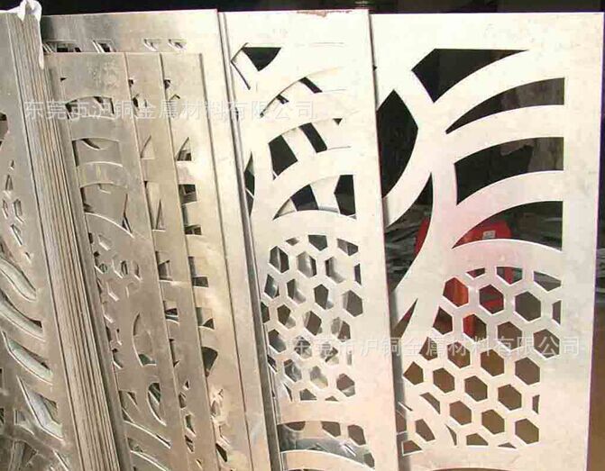 外墙装饰用铝合金镂空雕刻板，氟碳彩涂镂空铝板