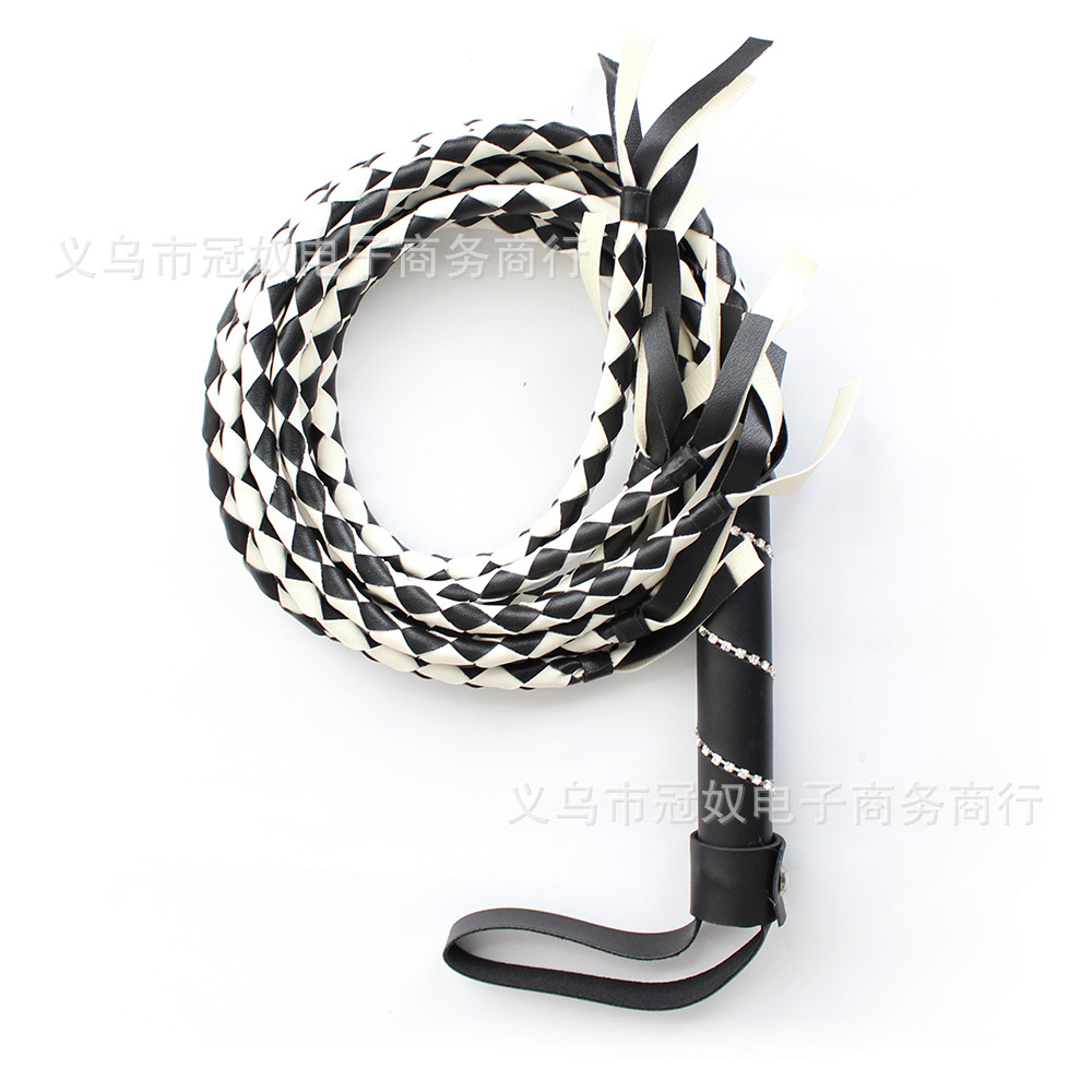 成人性用品批发黑色皮鞭道具 多色蛇皮鞭情趣重口味玩具调教鞭子-阿里巴巴