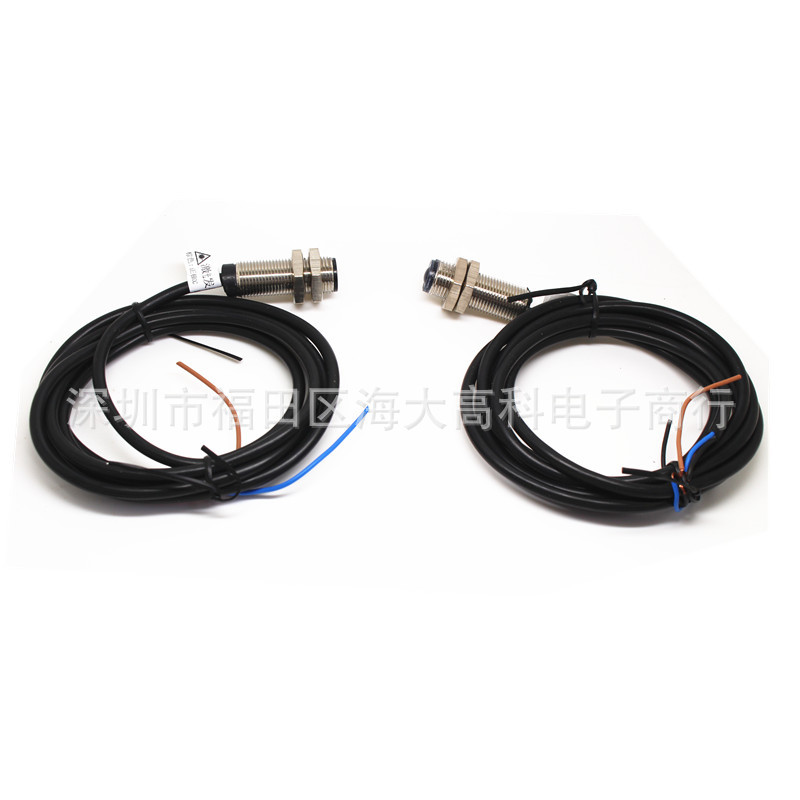 厂家批发M12小型激光传感器5V激光对射收发器30M红外感应光电开关