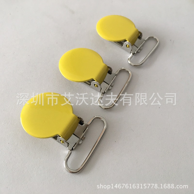 safety clip for pacifier (5)