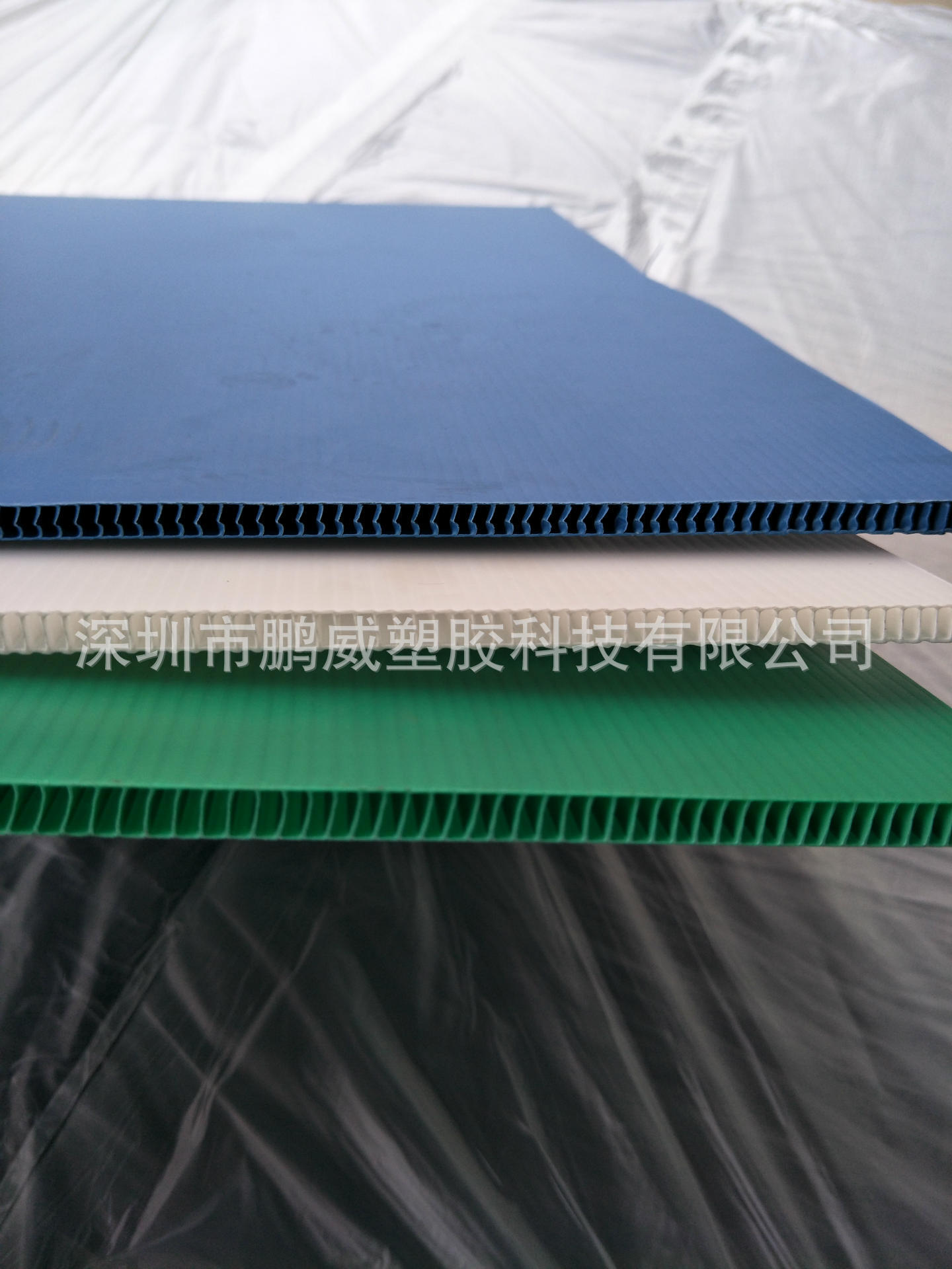 优质pp塑胶中空板 专业定制电子包装专用塑胶刀卡 隔板 箱子 盒子