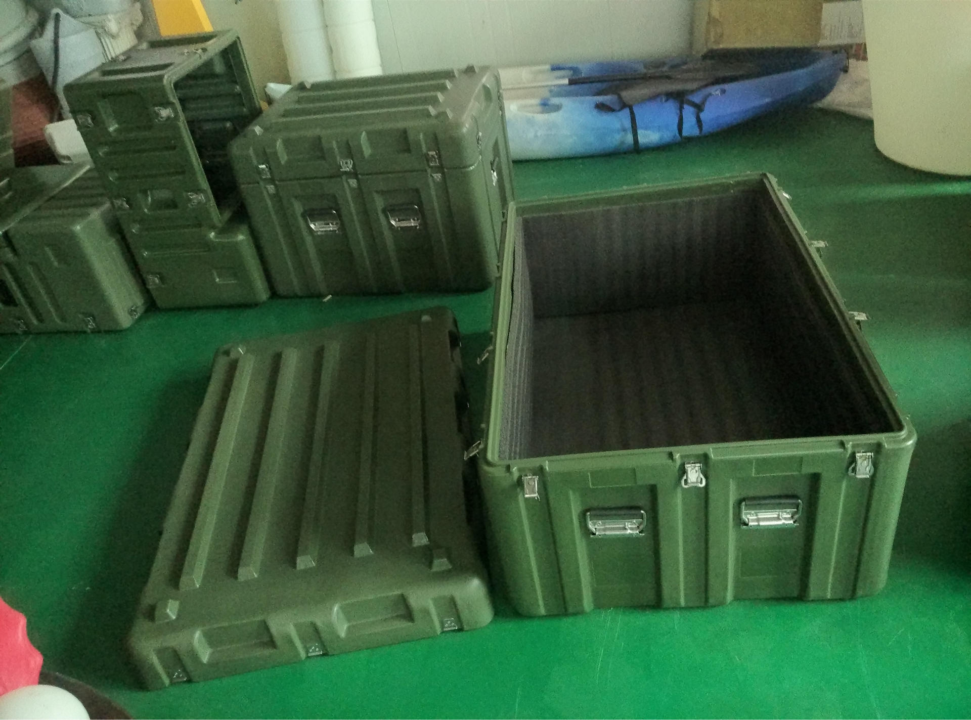 优安保MG-12  广东高端滚塑仪器箱 安全防护箱/ 军工大型设备箱
