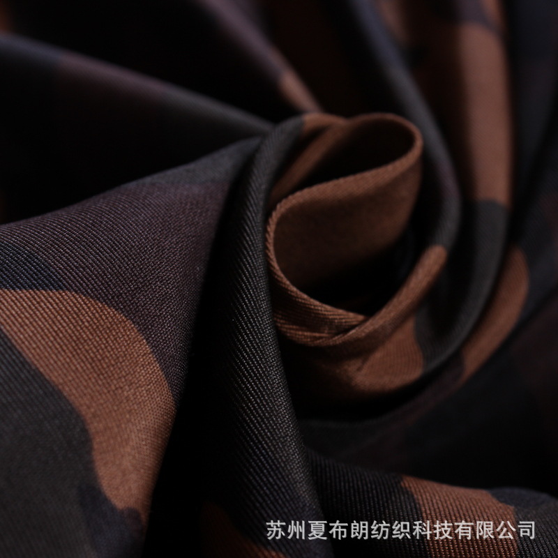 厂家直销320D涤纶塔丝隆迷彩印花布料旅行包抽绳包印花背包面料