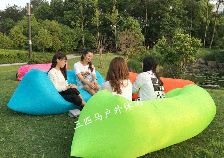 Multi color inflation 1