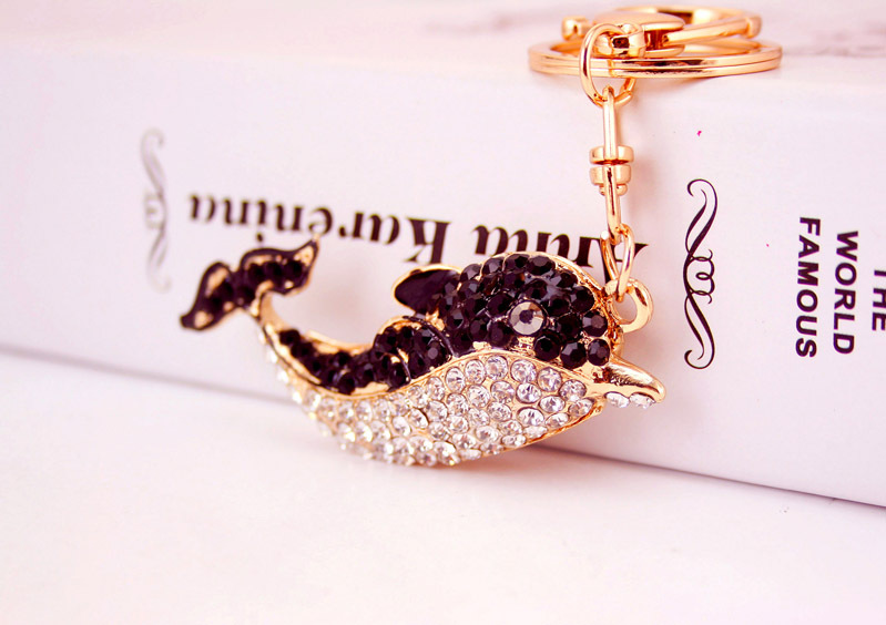 34g Weight Alloy, Metal Material Animal Pattern Unisex Gender Pink, Red, Blue, Black Color  Creative Cute Rhinestone Dolphin Keychain 6