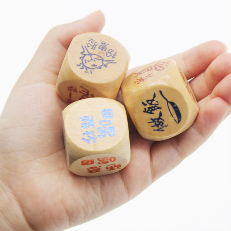 Wooden dice 6-sided printed pattern 2.5CM woodiness Housework Drinking Dice colour fillet dice