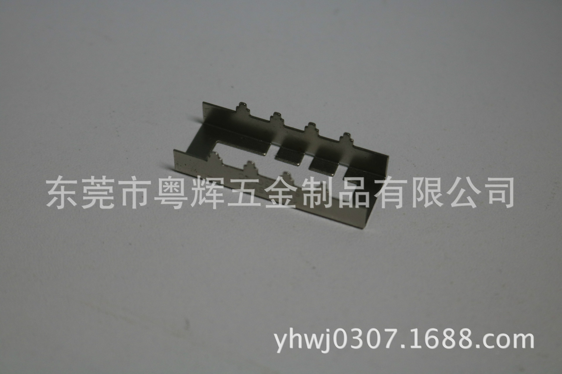 东莞茶山五金厂生产长方形铁槽_铁制品五金冲压配件加工