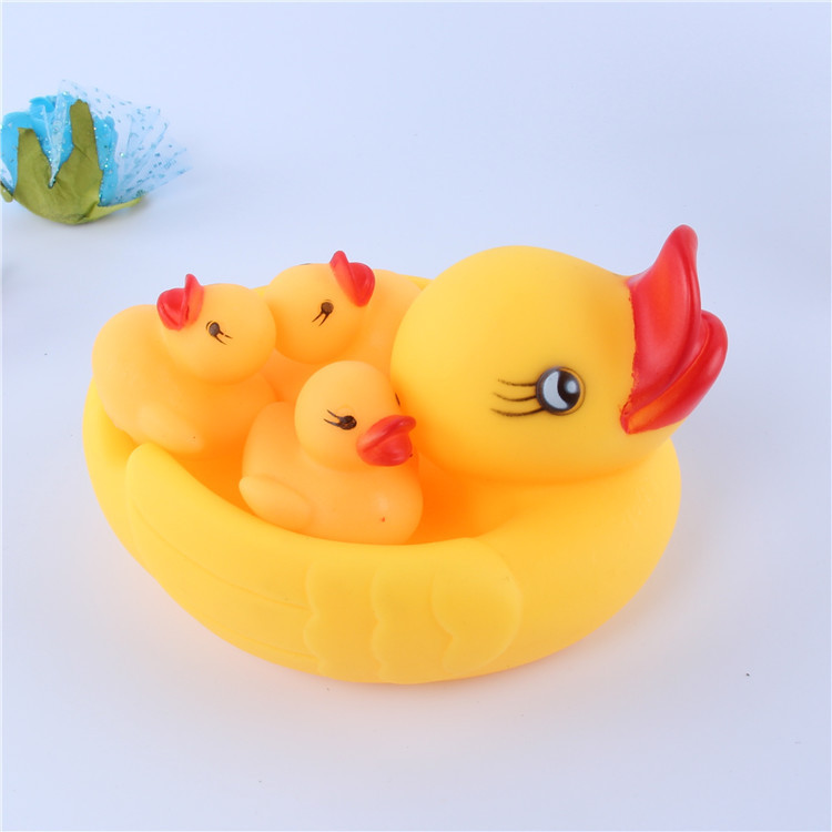 戏水小黄鸭 洗澡捏捏叫鸭子 幼儿智力开发发声卡通玩具批发