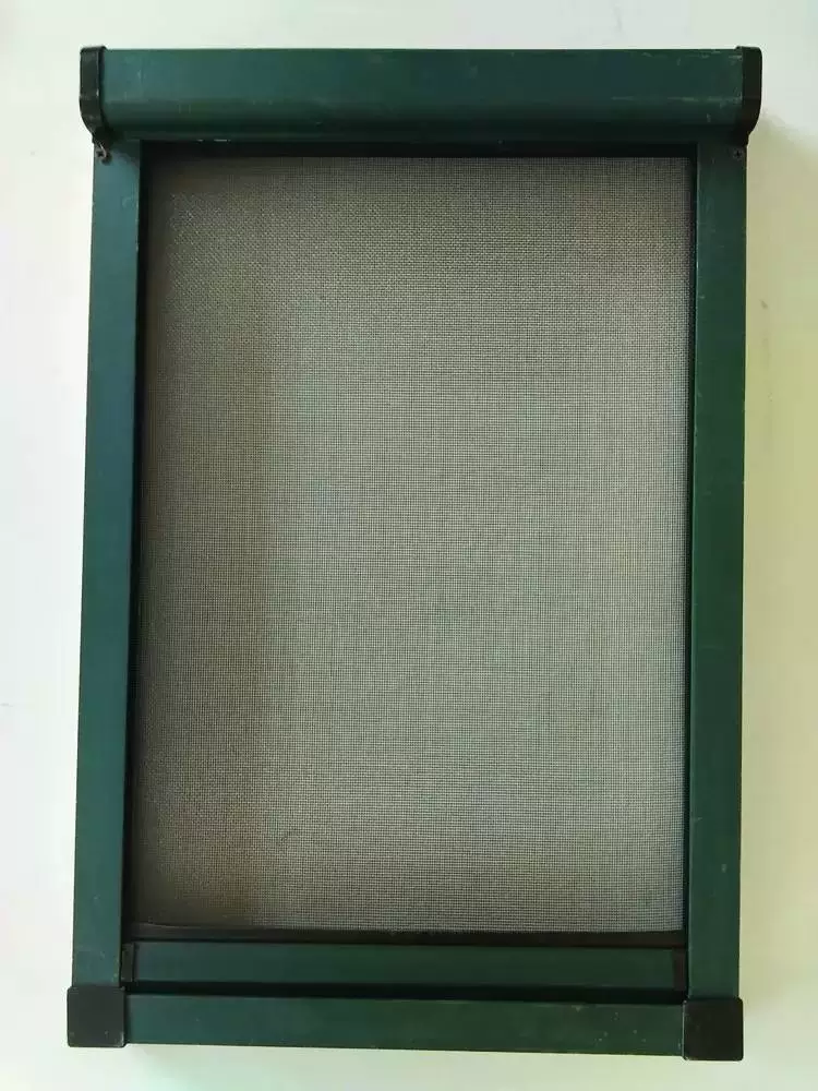 Invisible screen window customization