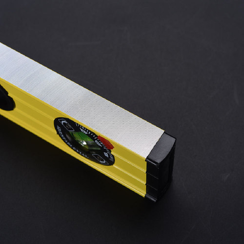 Yuda spirit level, level bubble balance ruler, strong magnetic cast aluminum aluminum alloy type 82 level measuring tool wholesale