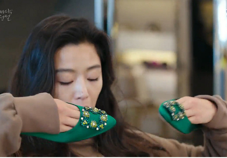 3651424733_633049757