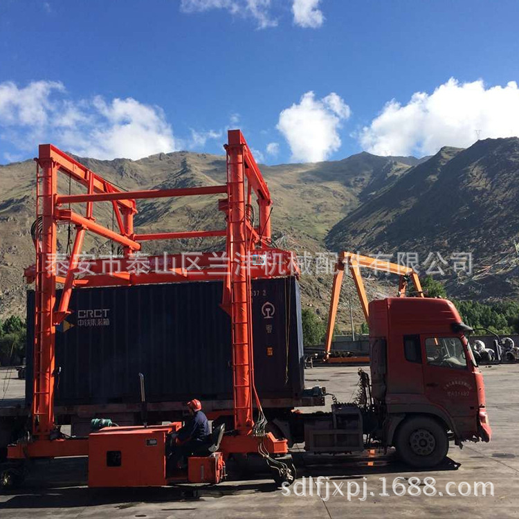 码头吊机_供应装卸设备 港口 移动式集装箱吊