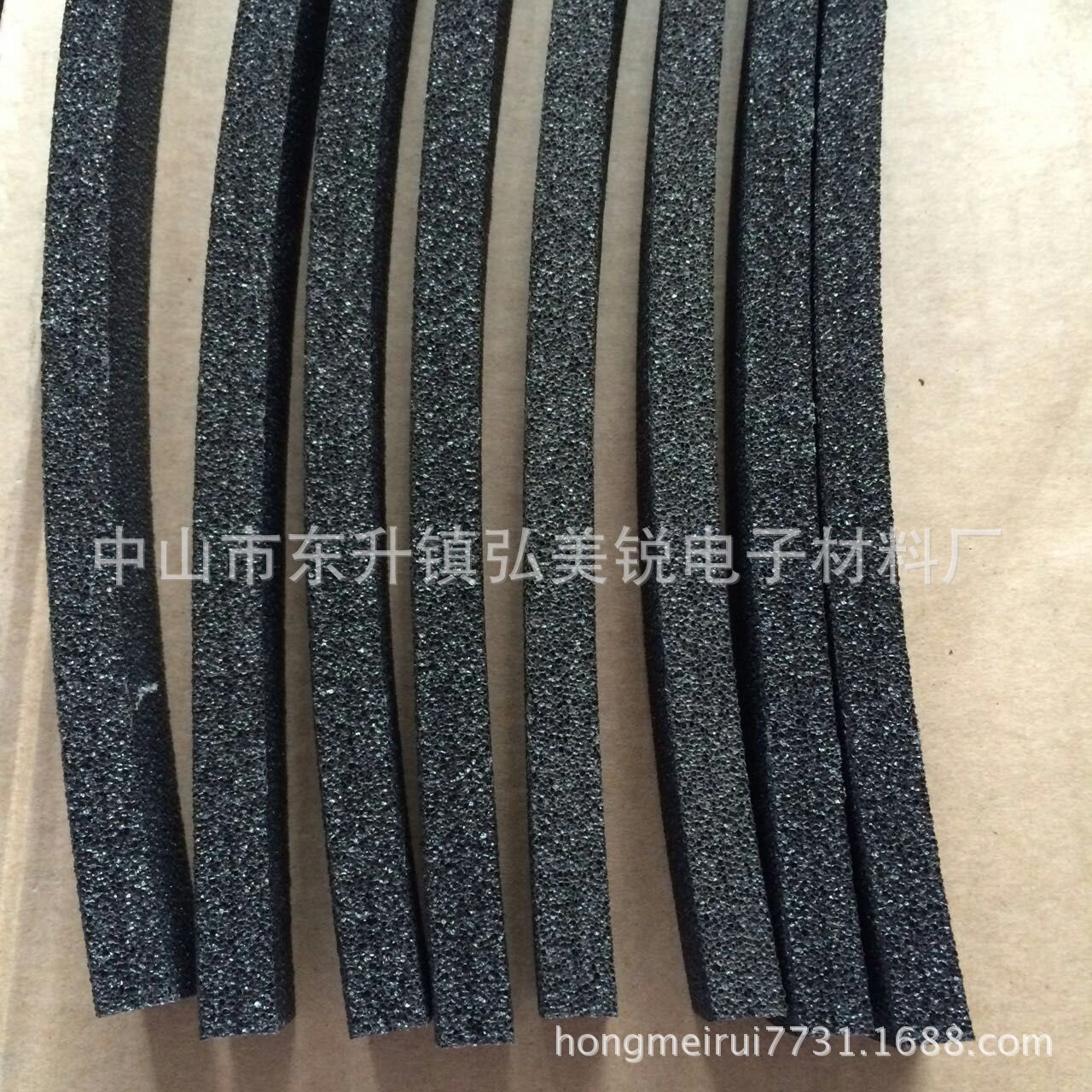 厂家直销橡胶发泡密封条   硅胶三角密封条   XPE密封条  挤出条