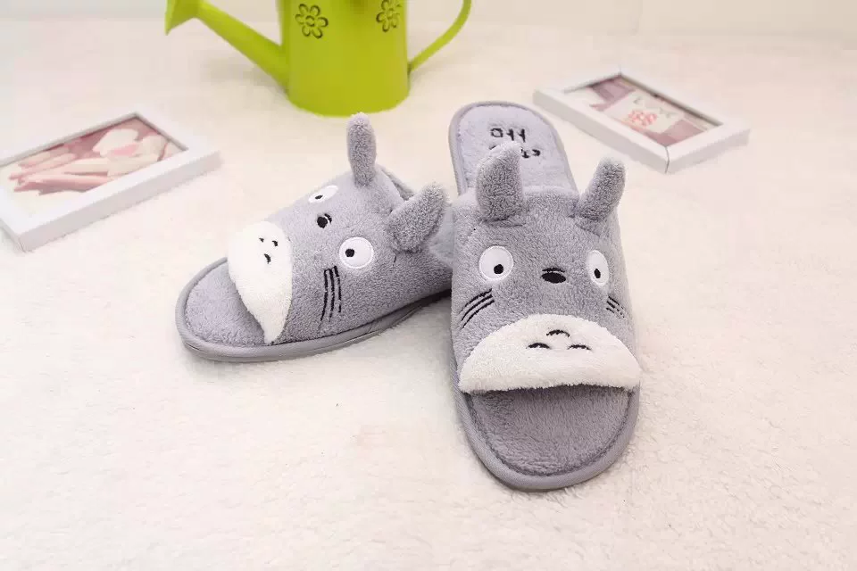 Полусезонные cartoon тёплые тапочки, короткий плюш верх, нескользящая подошва из ТПР, пары размеров