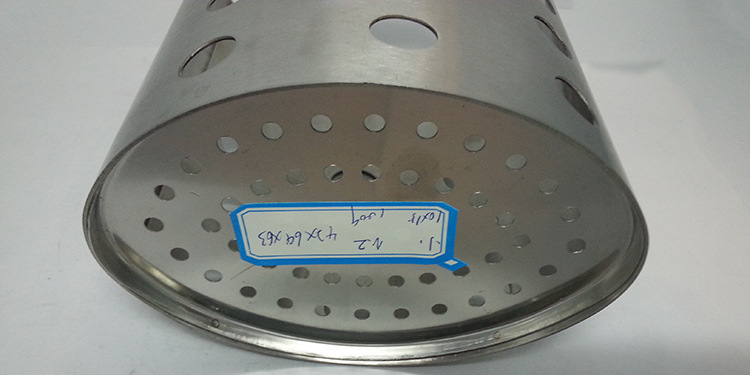 Factory direct sales of stainless steel chopstick buckets, household punched and brushed egg-shaped cookware buckets, and tableware buckets for fast food and snack shops detail image 7