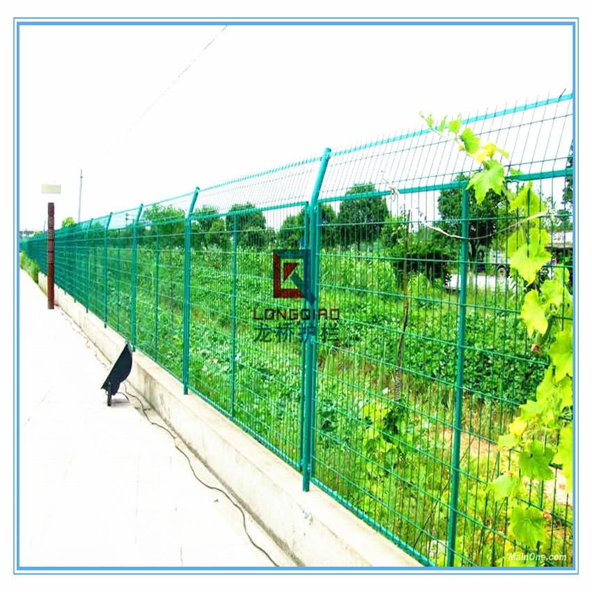 【龙桥护栏】品质保证 台州高速公路护栏网 台州护栏网厂家