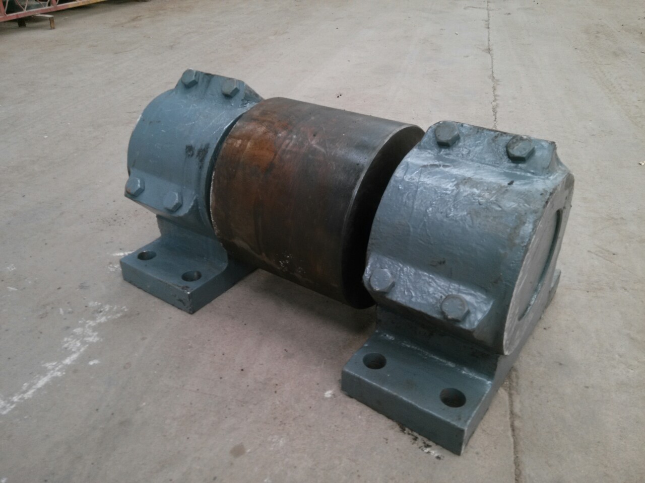 直经1.2米锻件调质齿轮小型锯未烘干机托轮定制烘干机托滚