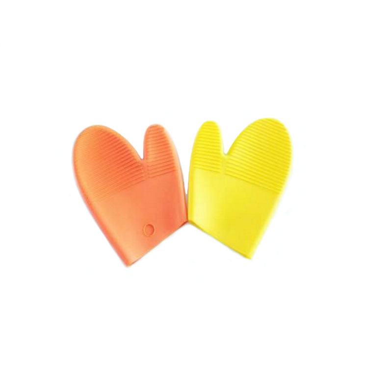 Non Slip Silicone Oven Mitts 2