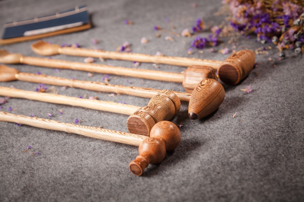 按摩捶点穴锤_鸡翅木健身锤葫芦锤鸭蛋厂家批