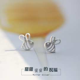 YTT清新可爱卡通小蜜蜂甜蜜纯银针耳钉日韩女
