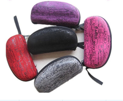 批发抗压拉链盒淘宝天猫花生字母布料收纳盒墨镜盒太阳镜包多色