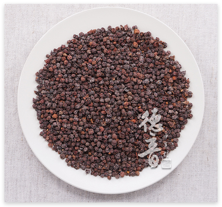Dried Schisandra Berries Wu Wei Zi Whole Fruit 500g Bulk Bag for Culinary and Herbal Use key features