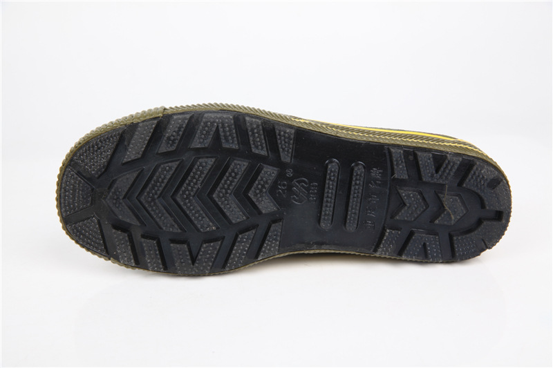 Boots militaires - dérapage - Ref 1399514 Image 15