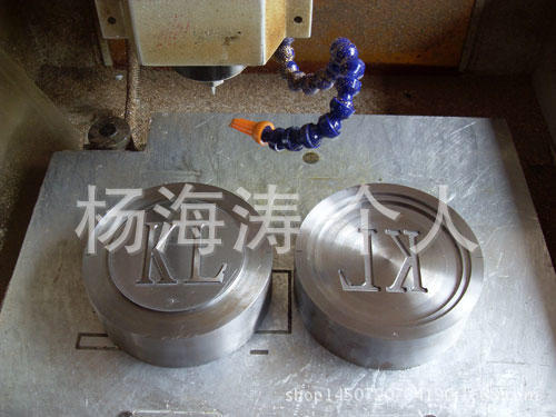 【厂家推荐模具机耐刻模具机 数控模具机 数控磨具雕刻机 耐刻数控模具雕刻】价格