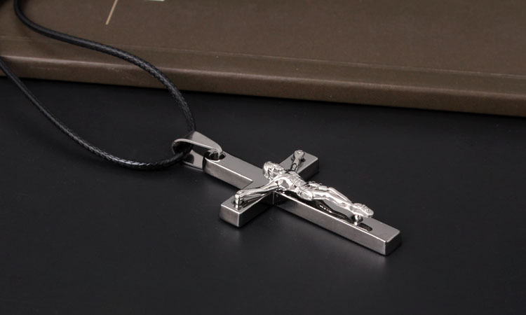 Jesus Cross Pendant Image 2