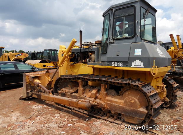 供应山推160推土机，原版型推土机