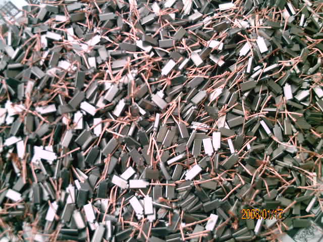 供应没空气下使用碳刷